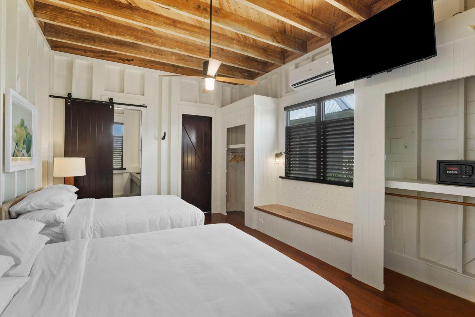 סן פדרו Mahogany Bay Resort And Beach Club, Curio Collection מראה חיצוני תמונה