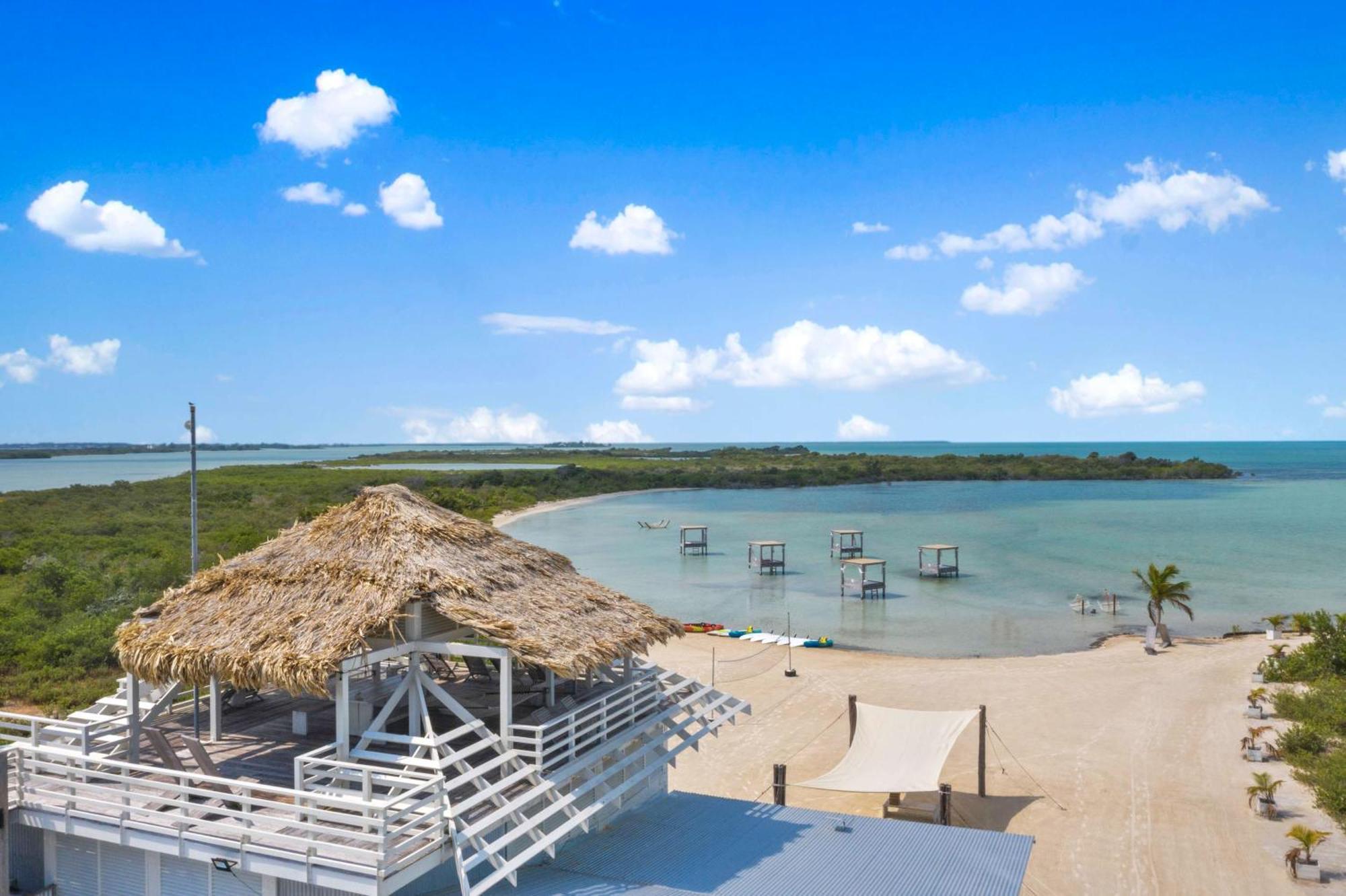 סן פדרו Mahogany Bay Resort And Beach Club, Curio Collection מראה חיצוני תמונה